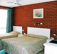 Barooga River Gums Motor Inn - Lightning Ridge Tourism
