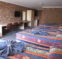 Big Trout Motor Inn - Lightning Ridge Tourism