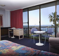 Boat Harbour Motel - Lightning Ridge Tourism