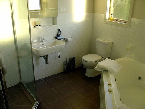 Central Shepparton Apartments - Lightning Ridge Tourism 1