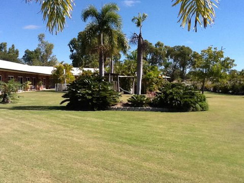 Charters Towers Heritage Lodge Motel - Lightning Ridge Tourism 8