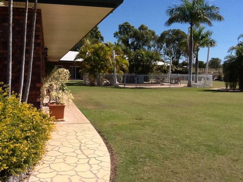 Charters Towers Heritage Lodge Motel - Lightning Ridge Tourism 10
