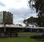 Colonial Motor Inn - Lightning Ridge Tourism