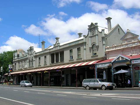 Commercial Hotel Camperdown - Lightning Ridge Tourism 0