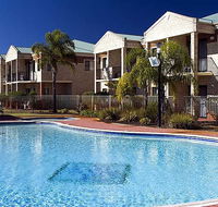 Country Comfort inter City Hotel  Apartments - Lightning Ridge Tourism