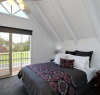 Creek Cottage Bed  Breakfast - Lightning Ridge Tourism