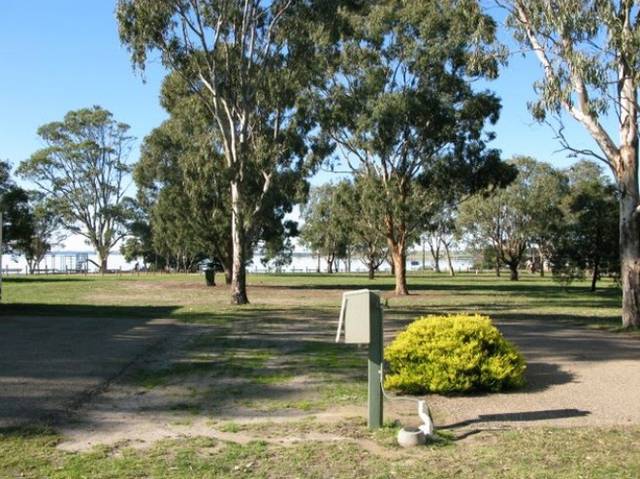 Eagle Point VIC Lightning Ridge Tourism