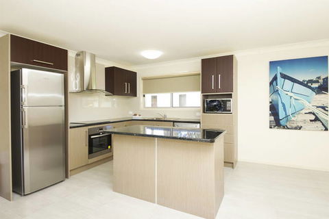 Gateway Lifestyle Lakeside Forster - Lightning Ridge Tourism 9