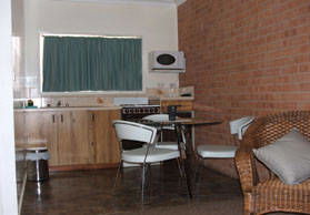 Gilgandra Lodge Motel - Lightning Ridge Tourism 2