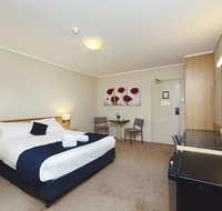 Ibis Styles Canberra - Lightning Ridge Tourism