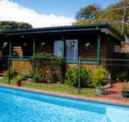 Jay - Jay's Cottage B  B - Lightning Ridge Tourism