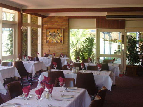 Kempsey Motor Inn - Lightning Ridge Tourism 2