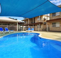 Lakeside Holiday Apartments - Lightning Ridge Tourism