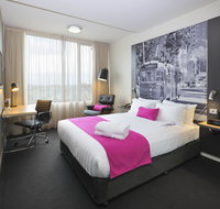 Mercure Melbourne Therry Street - Lightning Ridge Tourism