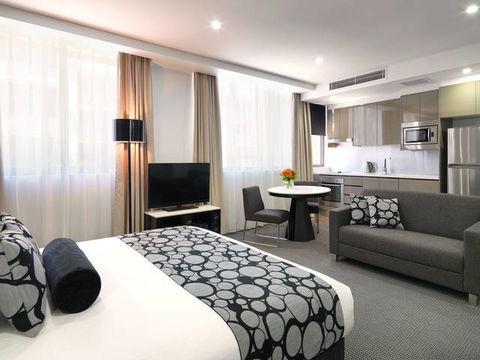 Meriton Serviced Apartments - North Ryde - Lightning Ridge Tourism 0