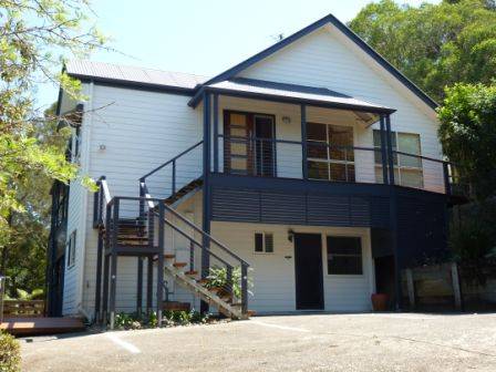 Mt Coolum Retreat 'A Bed & Breakfast' - Lightning Ridge Tourism 1