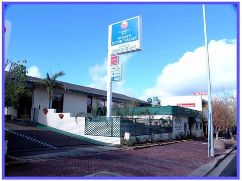 NOAH'S Mid City Motor Inn - Lightning Ridge Tourism 1