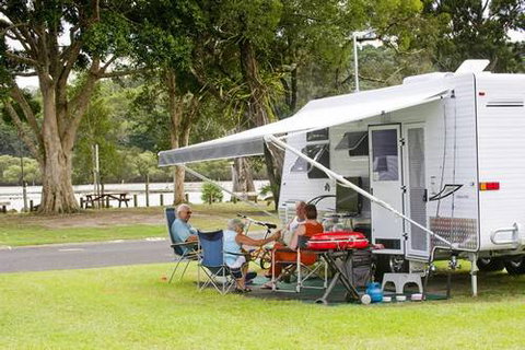 North Coast Holiday Parks Ferry Reserve - Lightning Ridge Tourism 0