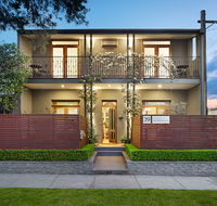 Prahran Village Guest House - Lightning Ridge Tourism