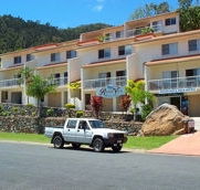 Reefside Villas Whitsunday - Lightning Ridge Tourism