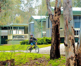 Yarraby Holiday Park - Aspen Parks - Lightning Ridge Tourism 0