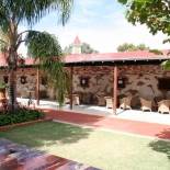 Rose & Crown Lodge - Lightning Ridge Tourism 5