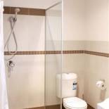 Rose & Crown Lodge - Lightning Ridge Tourism 8