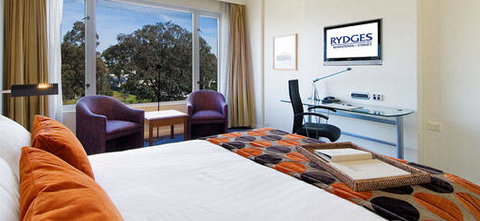 Rydges Bankstown Sydney - Lightning Ridge Tourism 0