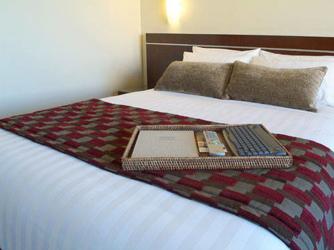 Rydges Parramatta Sydney - Lightning Ridge Tourism 1
