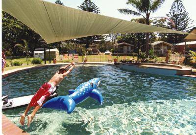 Seven Mile Beach Holiday Park - Lightning Ridge Tourism 0