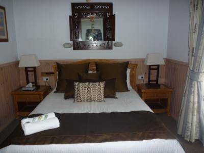 Seven Mile Beach Holiday Park - Lightning Ridge Tourism 1