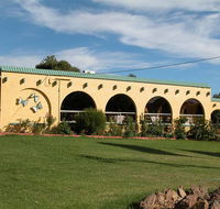 Tarcutta Halfway Motor Inn/Horse Hotel - Lightning Ridge Tourism