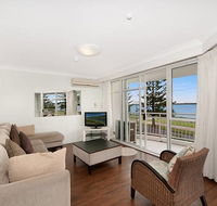 The Atrium Resort - Lightning Ridge Tourism