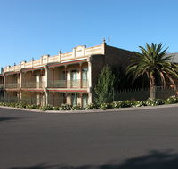 The Terrace Motel - Lightning Ridge Tourism