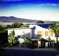 The Wave Oasis SC BB - Lightning Ridge Tourism