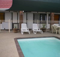 Tudor House Motel - Lightning Ridge Tourism