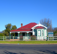 Woodies Cottage - Lightning Ridge Tourism