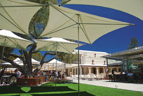 Hotel Rottnest - Lightning Ridge Tourism 0