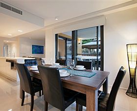 Darwin Holiday Apartments - Lightning Ridge Tourism 4
