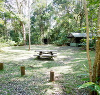 Iron Pot Creek campground - Lightning Ridge Tourism