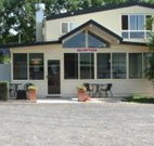 Poplar Caravan Park and Harrys Snack Shack - Lightning Ridge Tourism