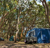 Stewart and Lloyds campground - Lightning Ridge Tourism