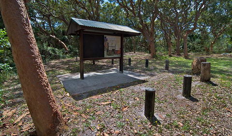 Stewart And Lloyds Campground - Lightning Ridge Tourism 1