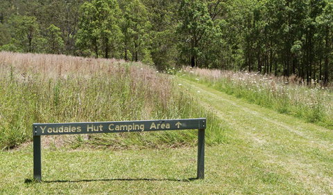 Youdales Campground - Lightning Ridge Tourism 2