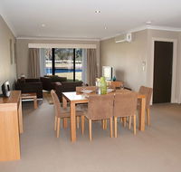Corunna Station Country House - Lightning Ridge Tourism