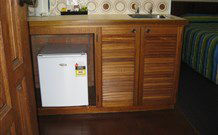 Alkira Motel - Cooma - Lightning Ridge Tourism 1