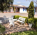 Colonial Motel and Apartments - Lightning Ridge Tourism