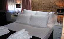 Golden Harvest Motor Inn - Moree - Lightning Ridge Tourism 2