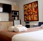 Hotel Gracelands - Parkes - Lightning Ridge Tourism