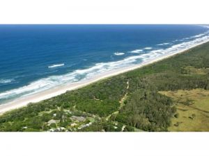 Wooyung Beach Holiday Park - Lightning Ridge Tourism 1